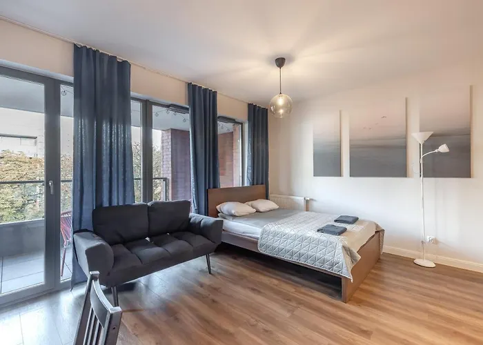 Z Balkonem Blisko Starego Miasta Apartamento *